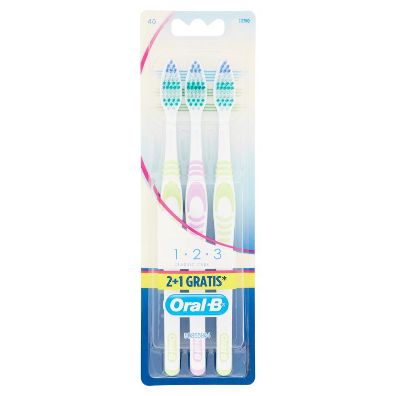 Oral-B Spazzolino Manuale 1 2 3 Classic Care 40 Medio 2+1 Gratis