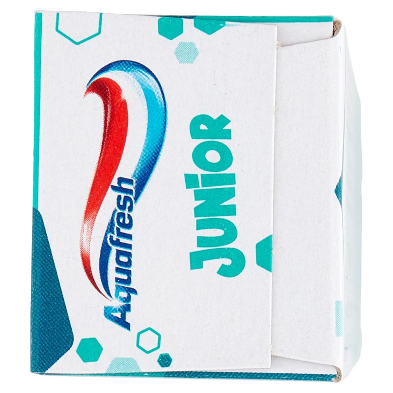 Aquafresh Junior Dentifricio Specifico per Bambini 6-12 anni con Fluoro Gusto Menta Delicata 75 ml